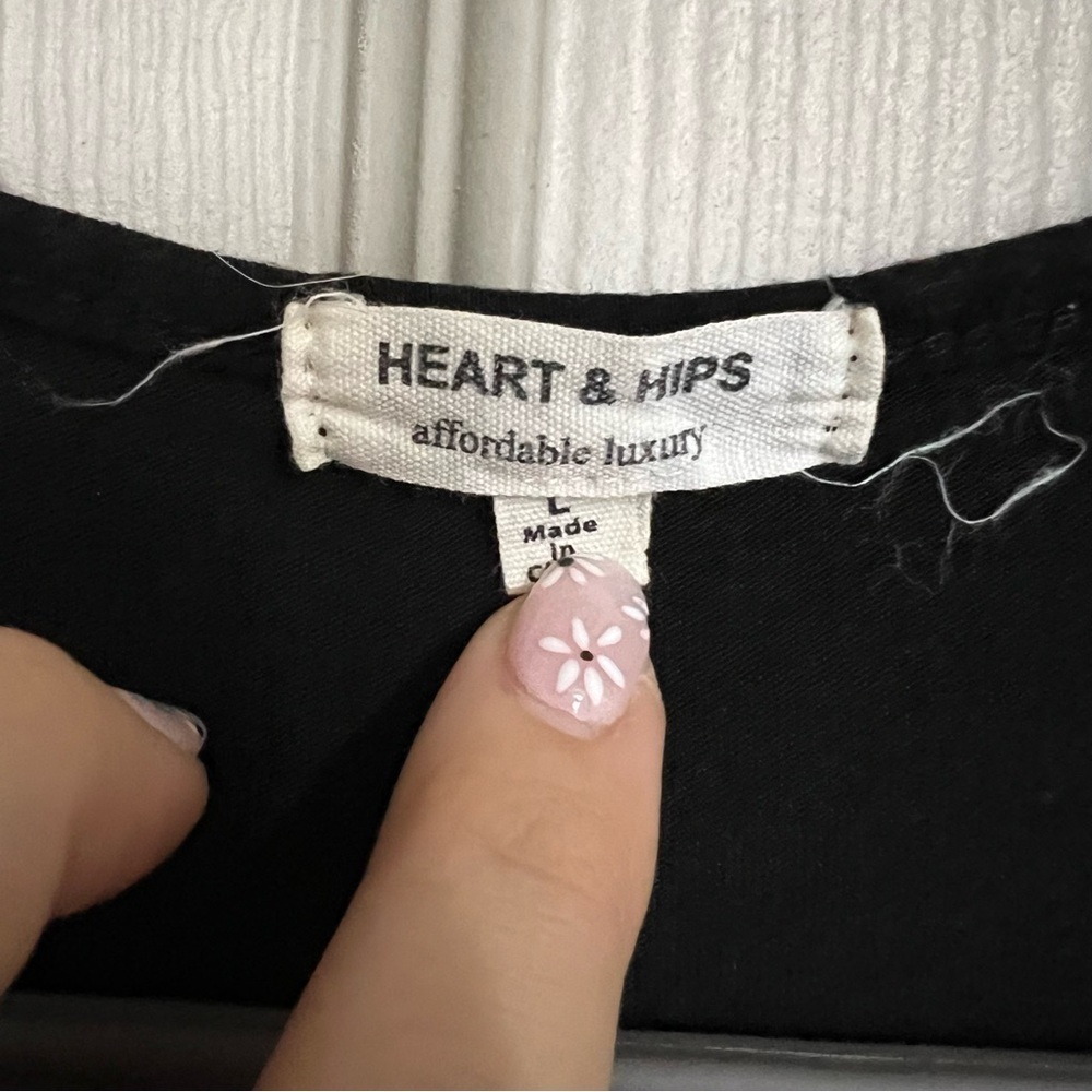 Heart & Hips Black Sleeveless Bodysuit L - Picture 3 of 7